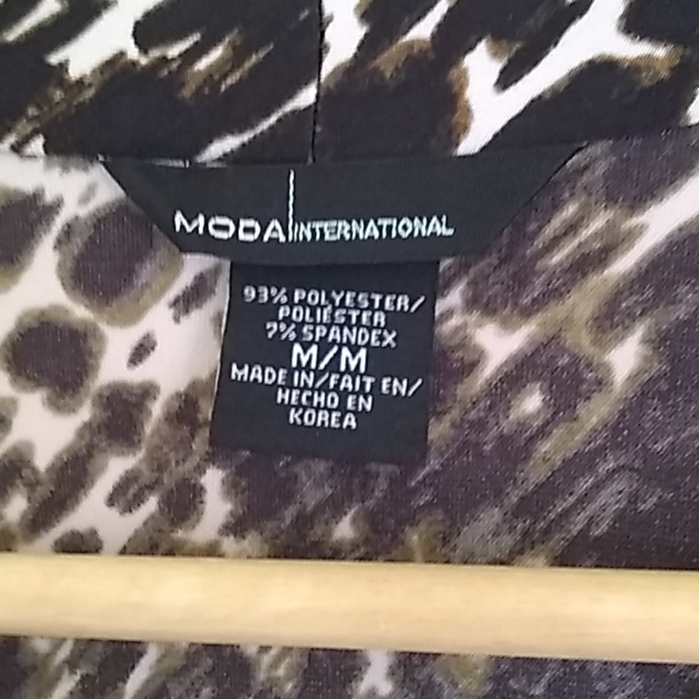 Victoria's Secret by Moda Intl. - Picture 5 of 6